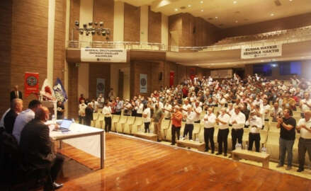 TÜM TİS Gaziantep’te olağan kongre yaptı, başkan Öztürk güven tazeledi