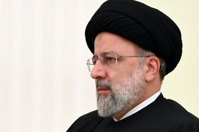 İran Cumhurbaşkanı Reisi ile birlikte 9 kişi helikopter kazasında öldü